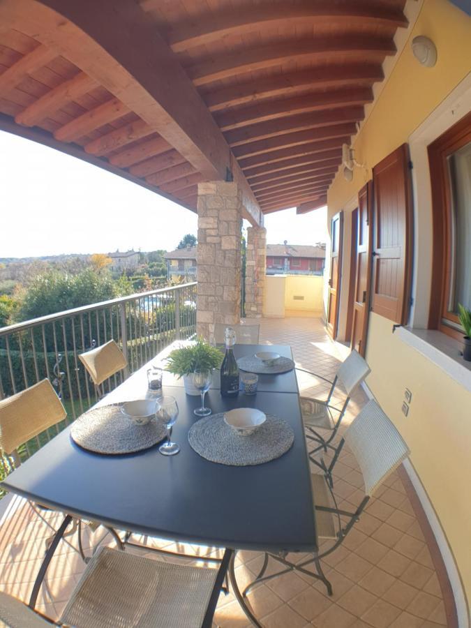 La Fenice Holiday Apartment Манерба-дель-Гарда Экстерьер фото